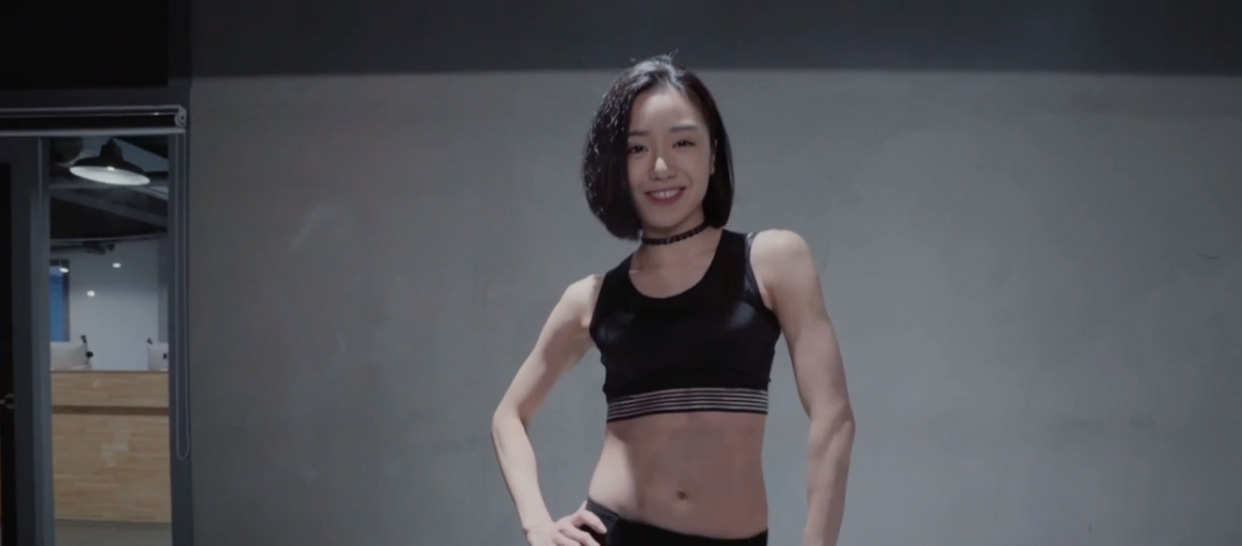 May J Lee《Feenin》编舞教学